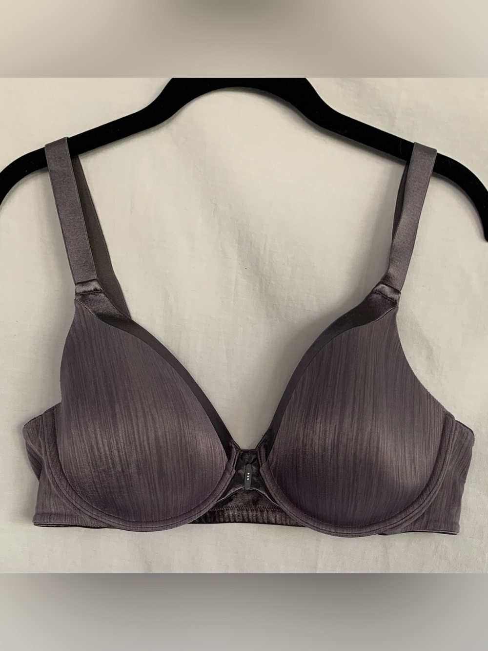Vanity Fair T-Shirt Bra in Charcoal